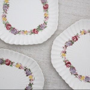 Vintage Spode Rose Briar Luncheon Plate L326-328